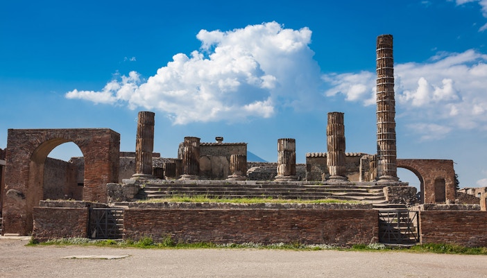 Pompeii Archaeological Sites - Region 7