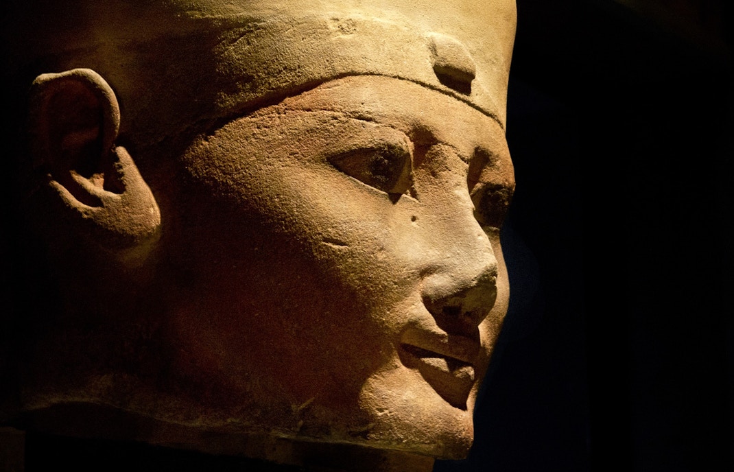 Great Pyramid of Khufu | The Largest in the Giza Necropolis