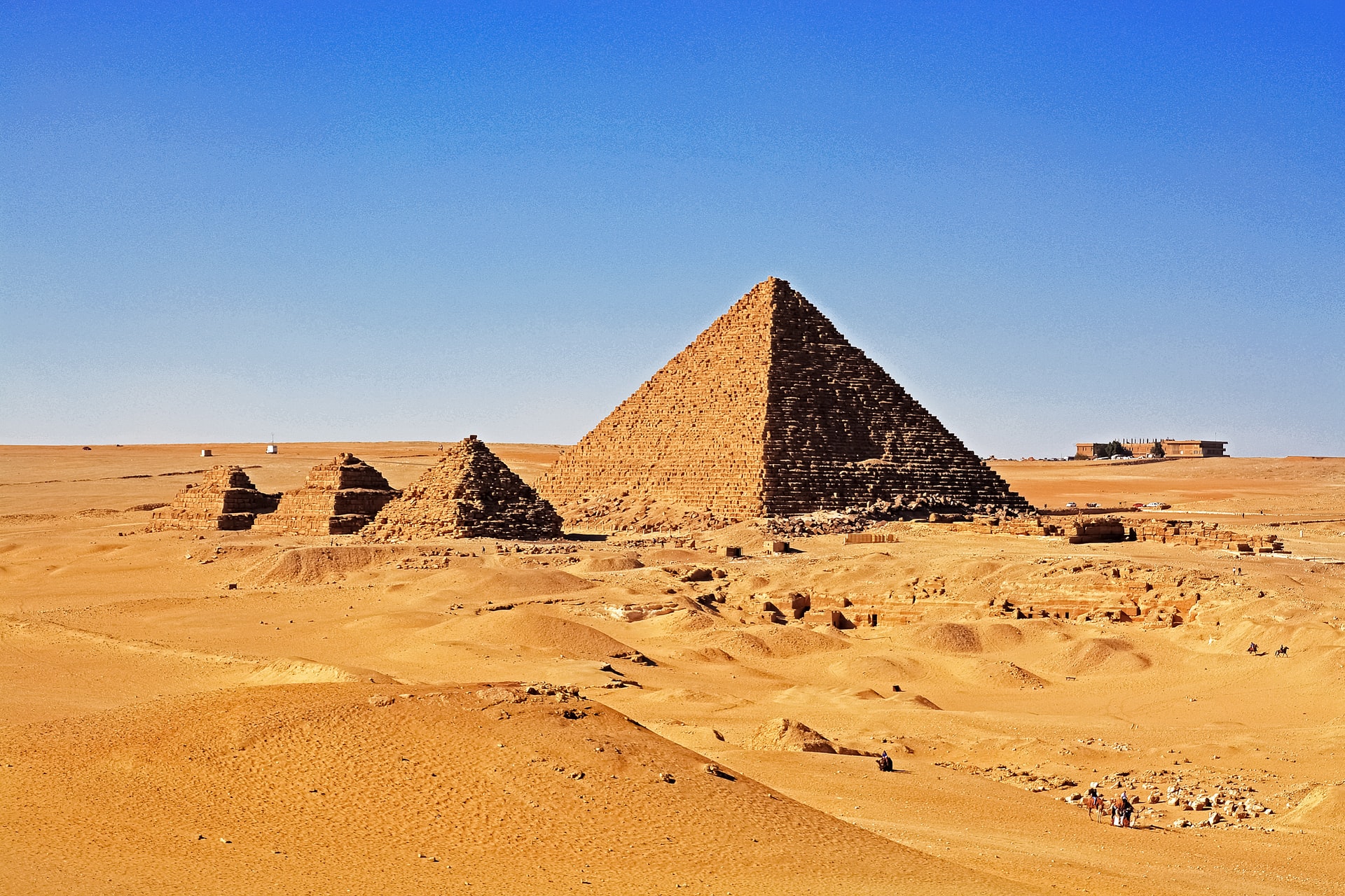 The Pyramid of Menkaure | The Smallest Pyramid at Giza