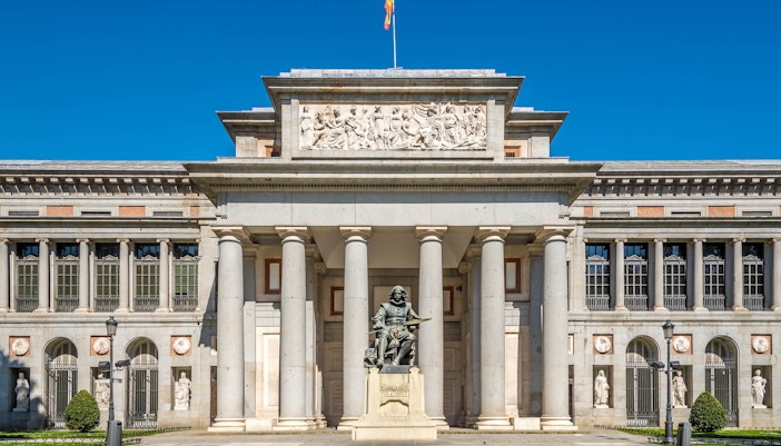prado museum opening hours