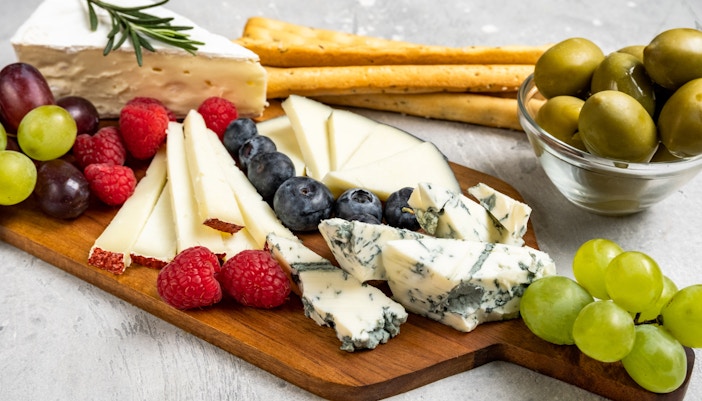 Paris Food Guide - Varied Cheese Options