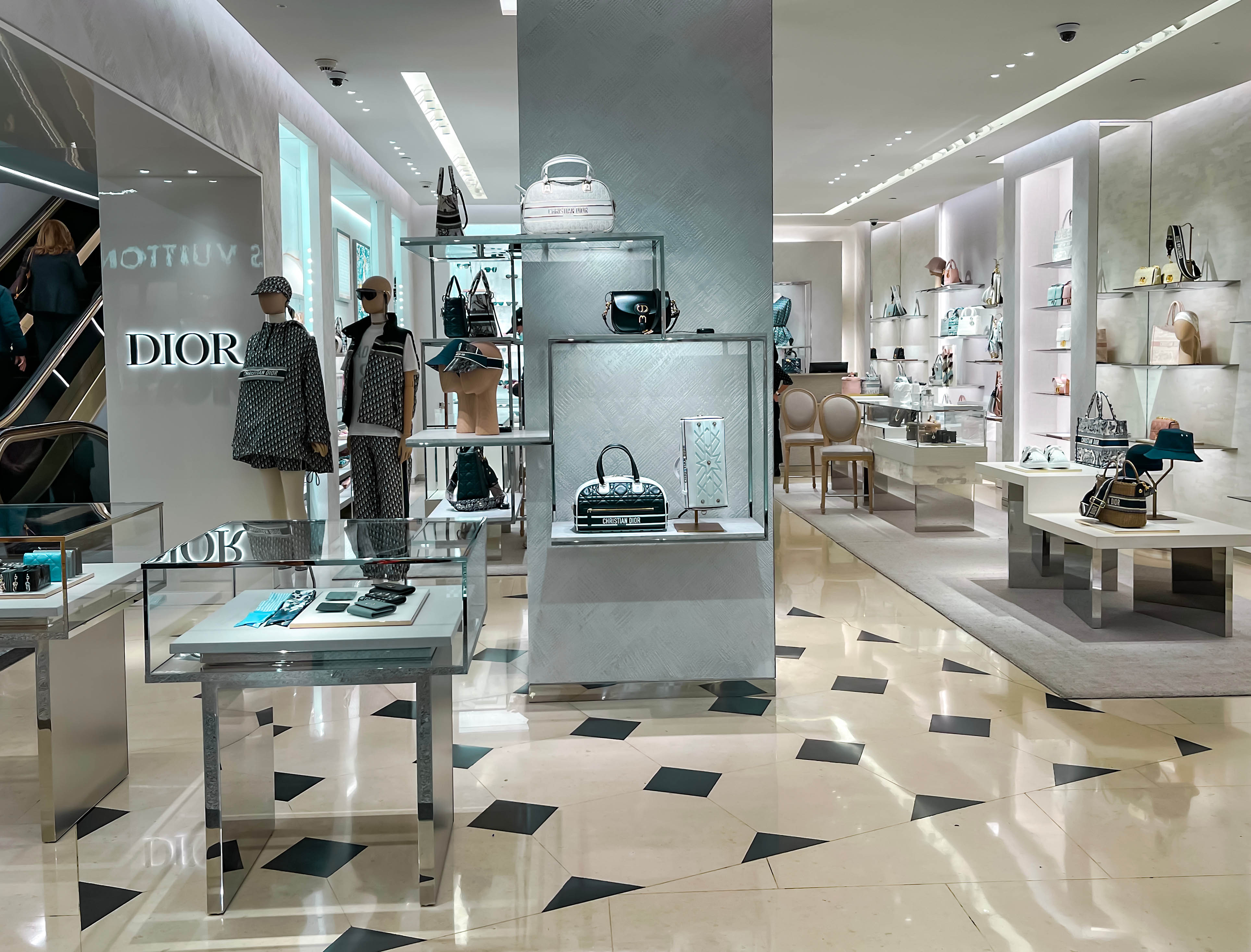 Shopping in Rome - Shopping Mall Porta di Roma