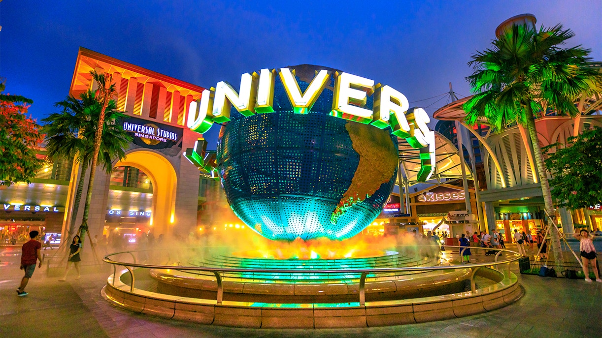 Jam buka Universal Studios Singapore