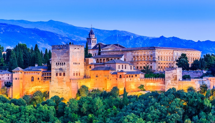 Alhambra opening hours