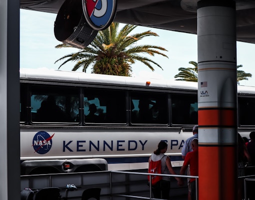 Kennedy Space Center Attractions - Kennedy Space Center Bus Tour