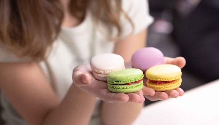 Shopping in Paris French Macarons