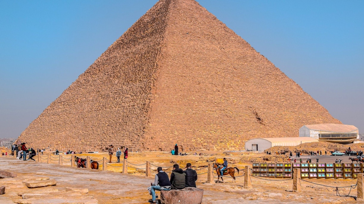 Architectural Marvels: The Great Pyramid of Khufu at Giza - Legacy and Influence of the Great Pyramid