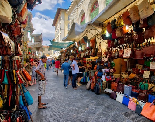 Florence Travel Guide - San Lorenzo Market