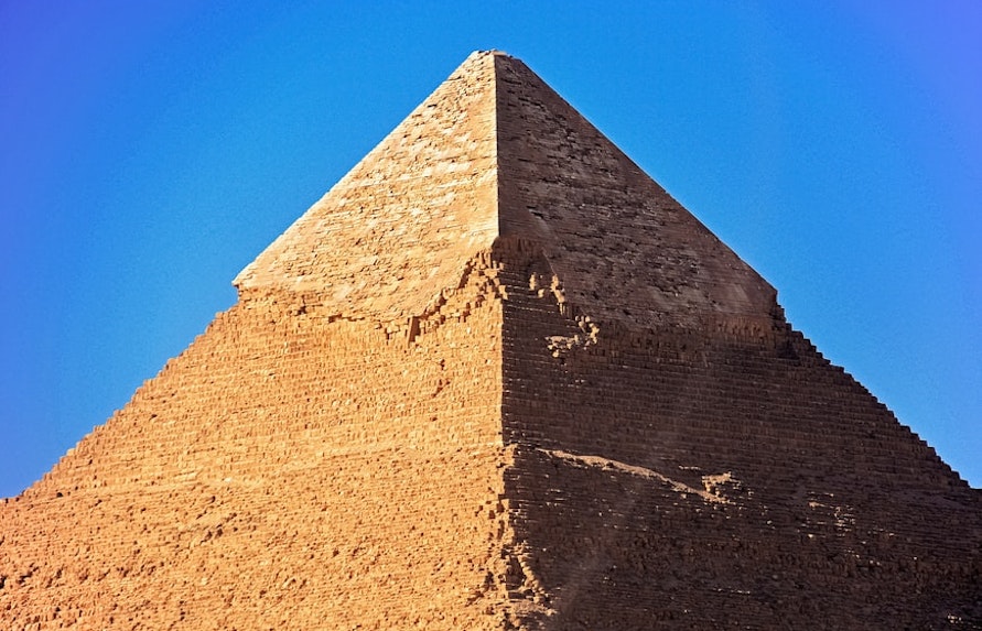 Pyramids of Giza Facts | 12 Interesting Facts You Didn't Know
