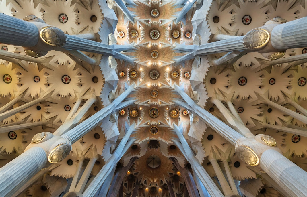 Sagrada Familia Guided Tours, Sagrada Familia Interiors
