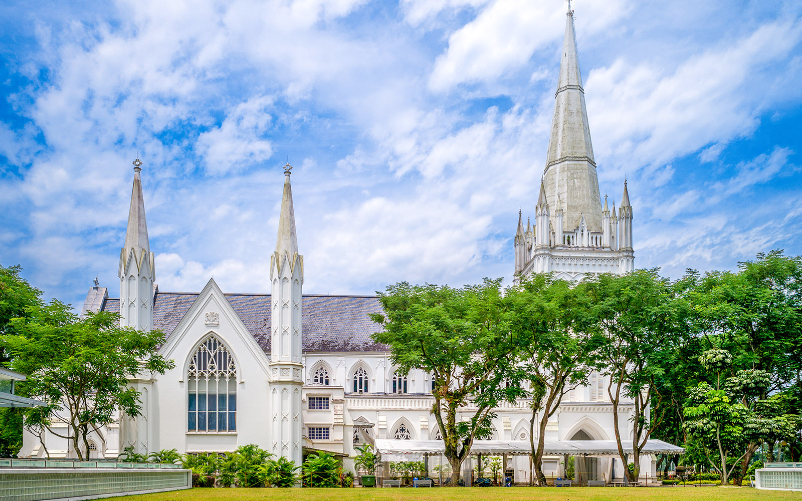 Monuments in Singapore - Saint Andrew's Cathedral