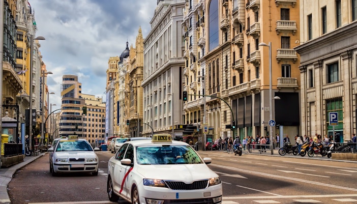 Madrid Travel Guide - By Taxi