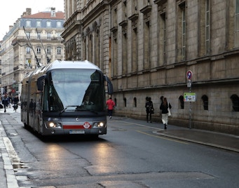 FC bus