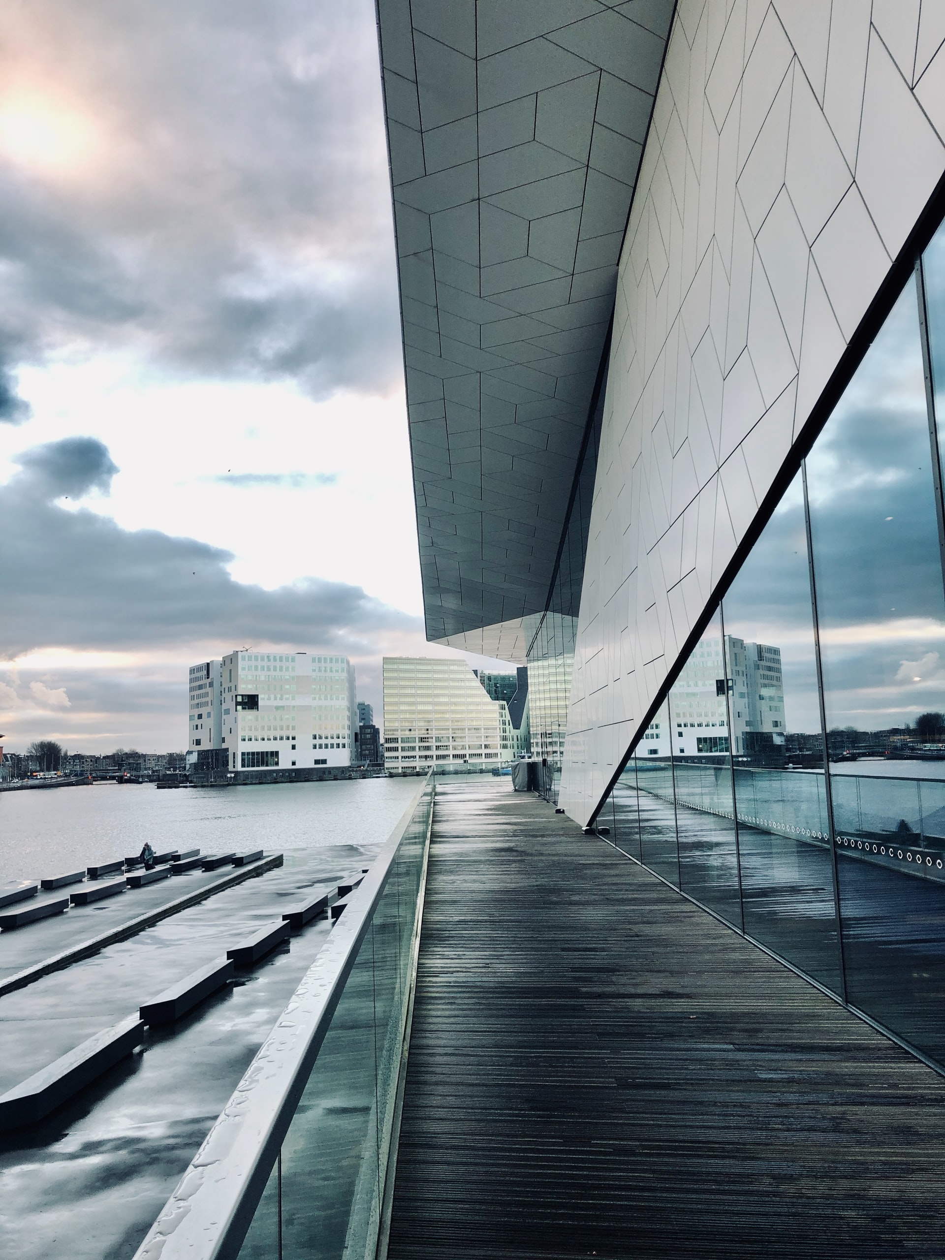 Amsterdam Eye Filmmuseum exterior with waterfront view and modern architecture.