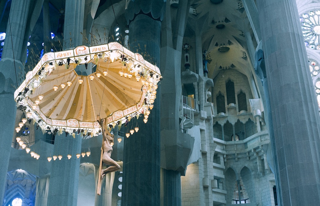 Sagrada Familia Facts