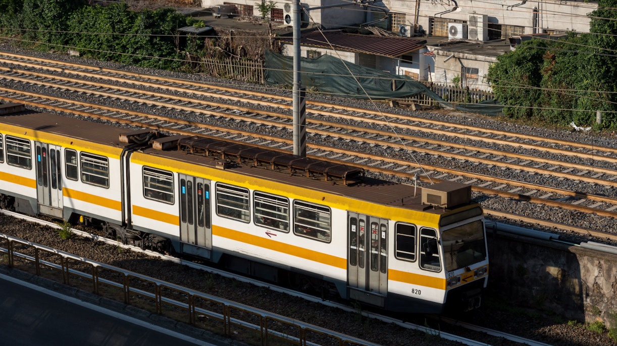 visiting Strozzi Palace by train