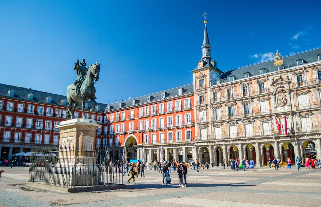 Felipe III statue and Casa de la Panaderia on Plaza Mayor in Madrid, Spain