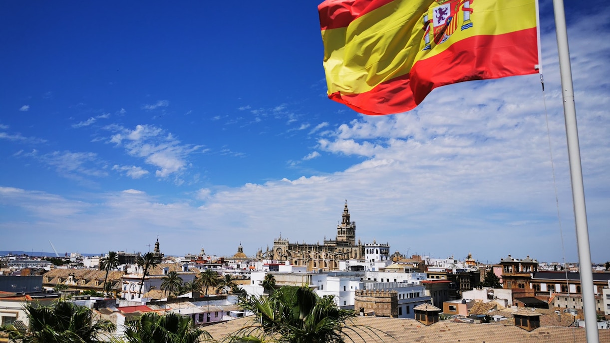 Palacio De Las Dueñas Tickets