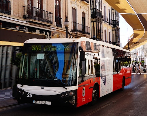 Sevilla Kathedrale Lage Bus