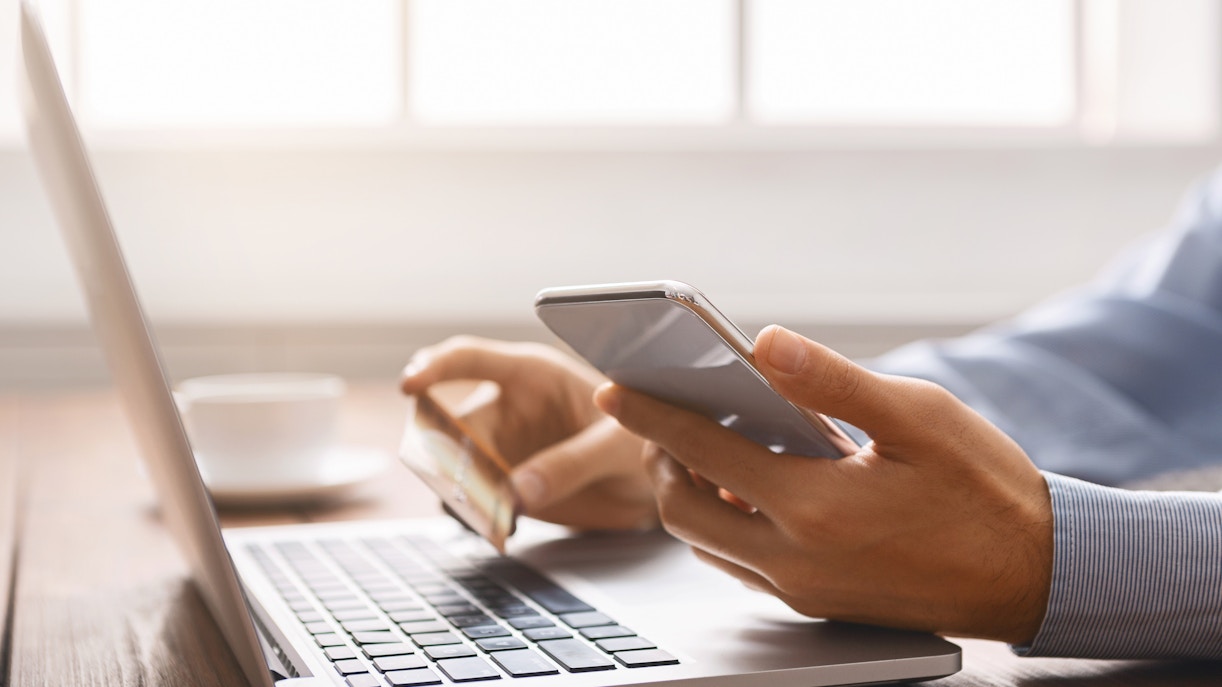 Why Book Stansted Express Tickets Online?