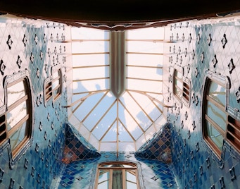 Innovative Utilization of Light and Space