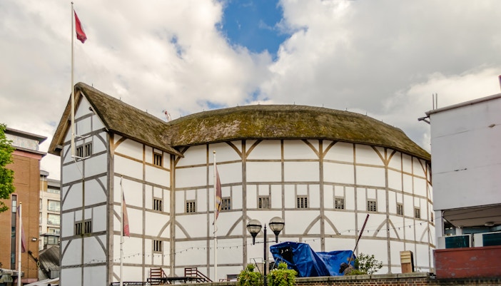 Monuments in London - Shakespeare's Globe