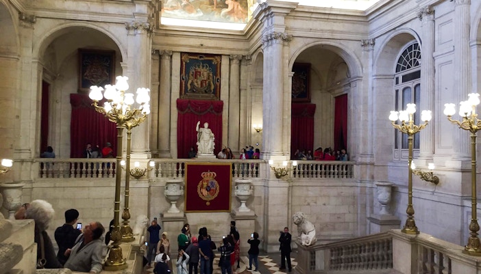 royal palace of madrid tours