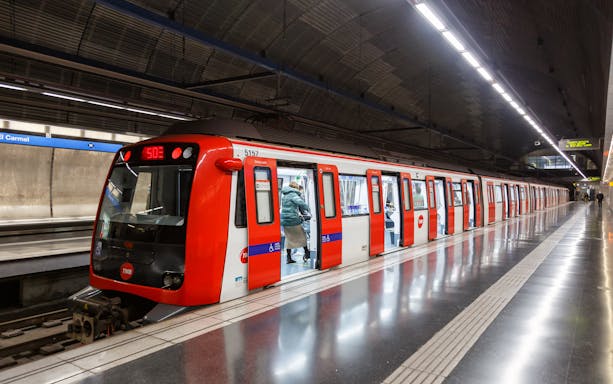 Barcelona metro train at a station, a common route to Camp Nou.
