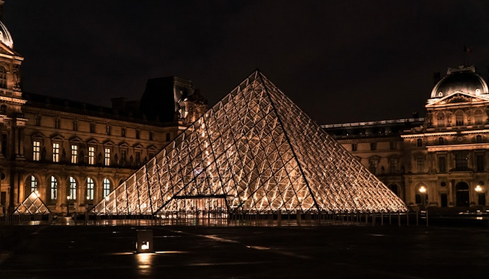 Crucero por el Sena con cena