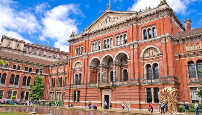 Monuments in London - Victoria and Albert Museum