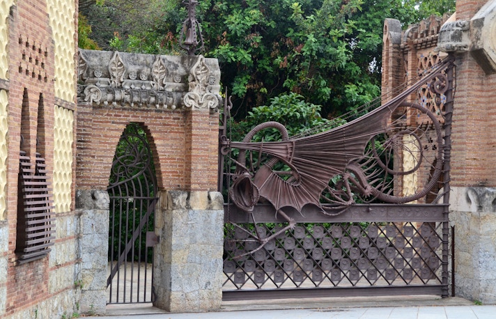 Gaudi's Barcelona, Finca Guell