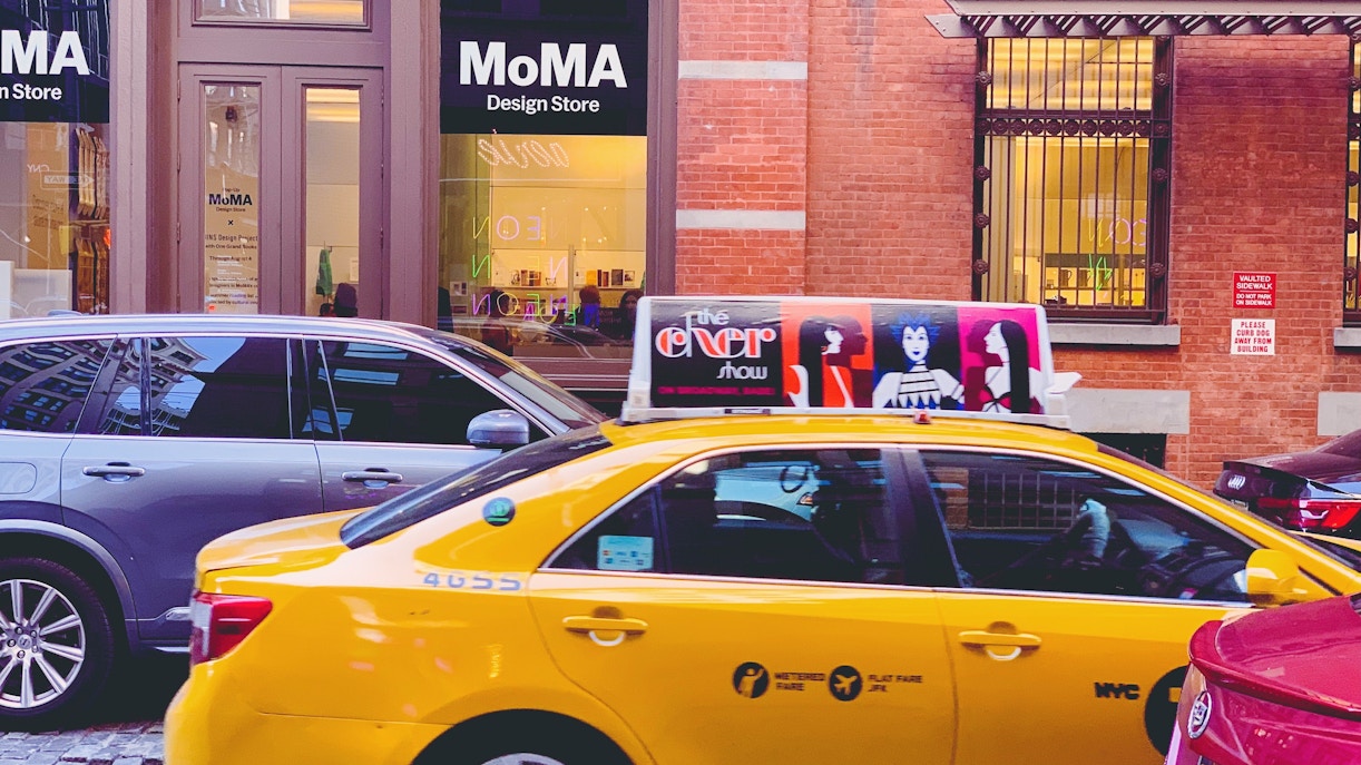 NYC MoMA store timings