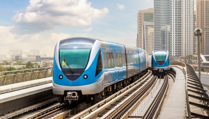 Dubai city travel guide - metro