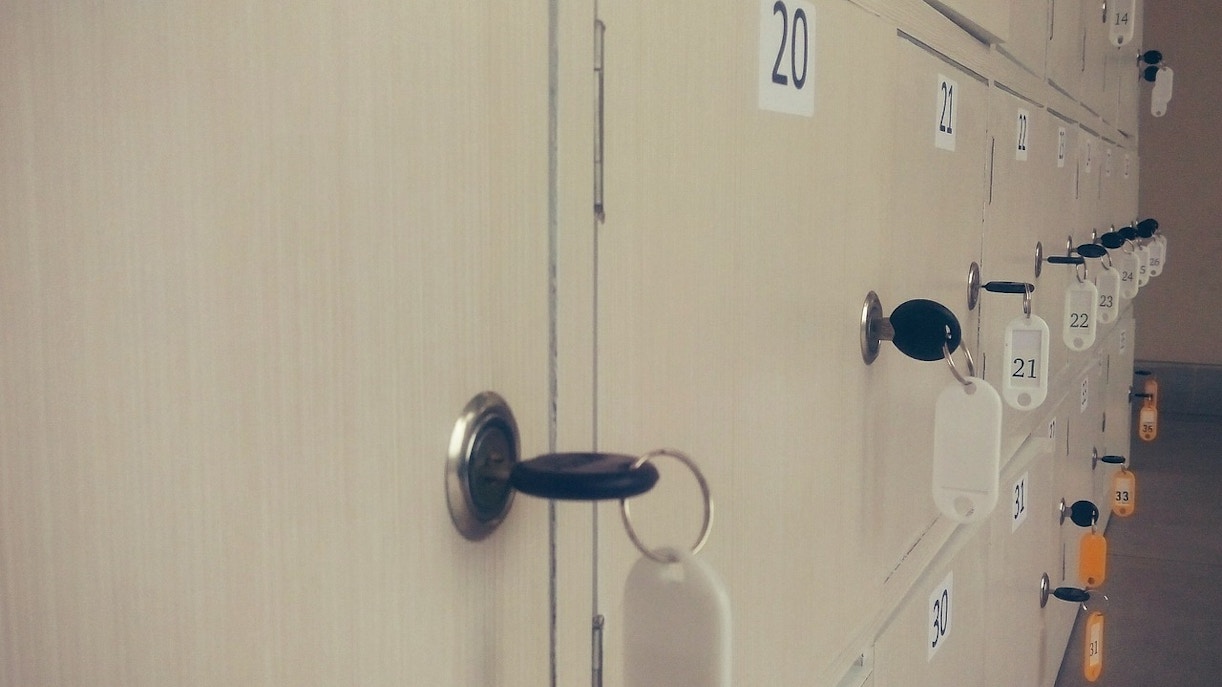 Locker facility in Gatorland