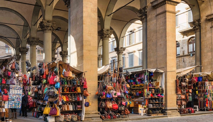 Shopping in Florence - Via Dei Serragli