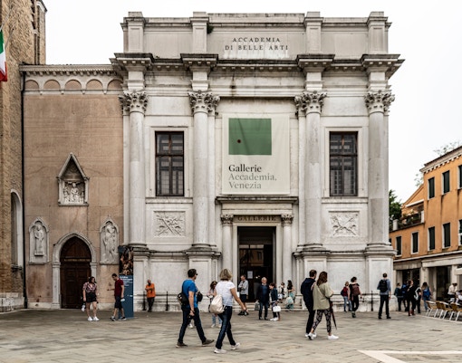 visita guiada galería de la academia