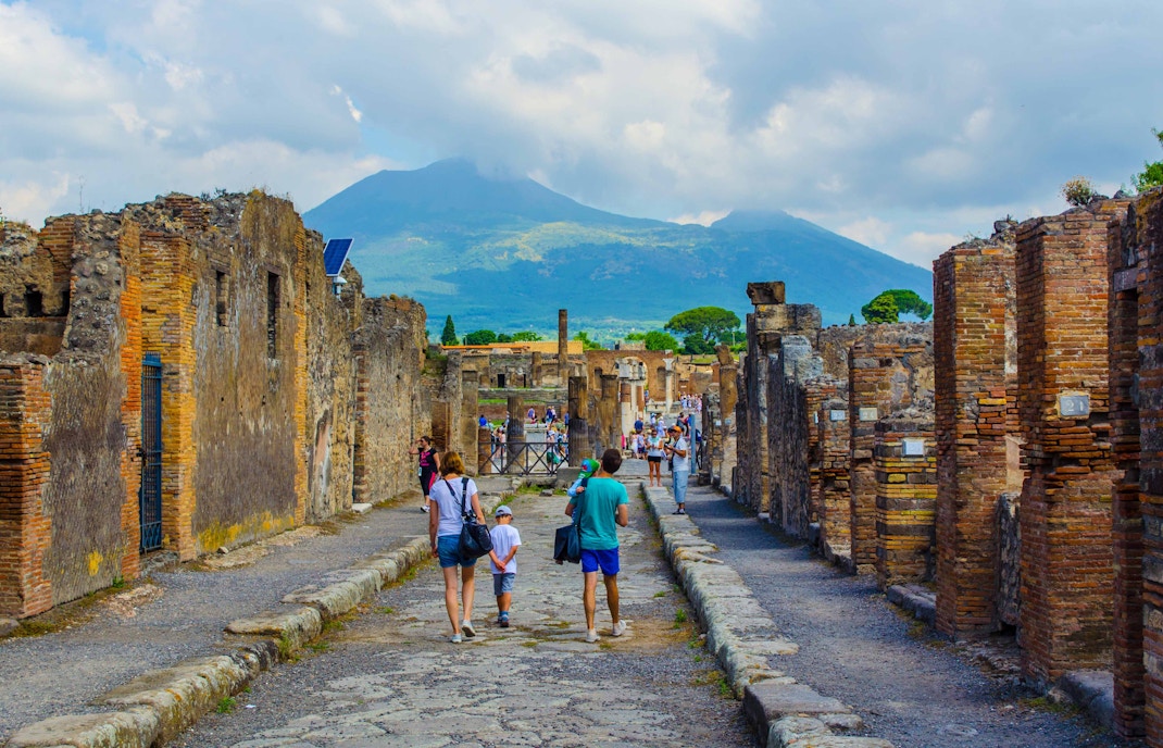 pompeii tours | pompeii guided tours
