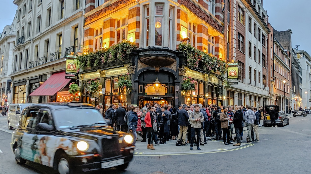 London Travel Guide - Safety