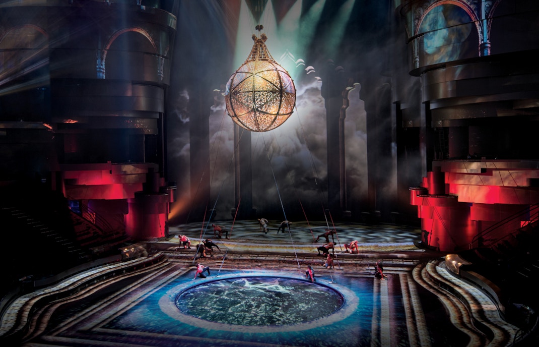 la perle show timings