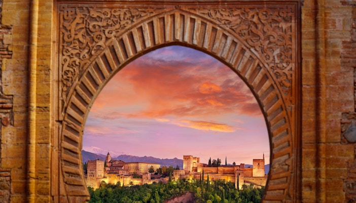 Alhambra Entrances - Opening Hours