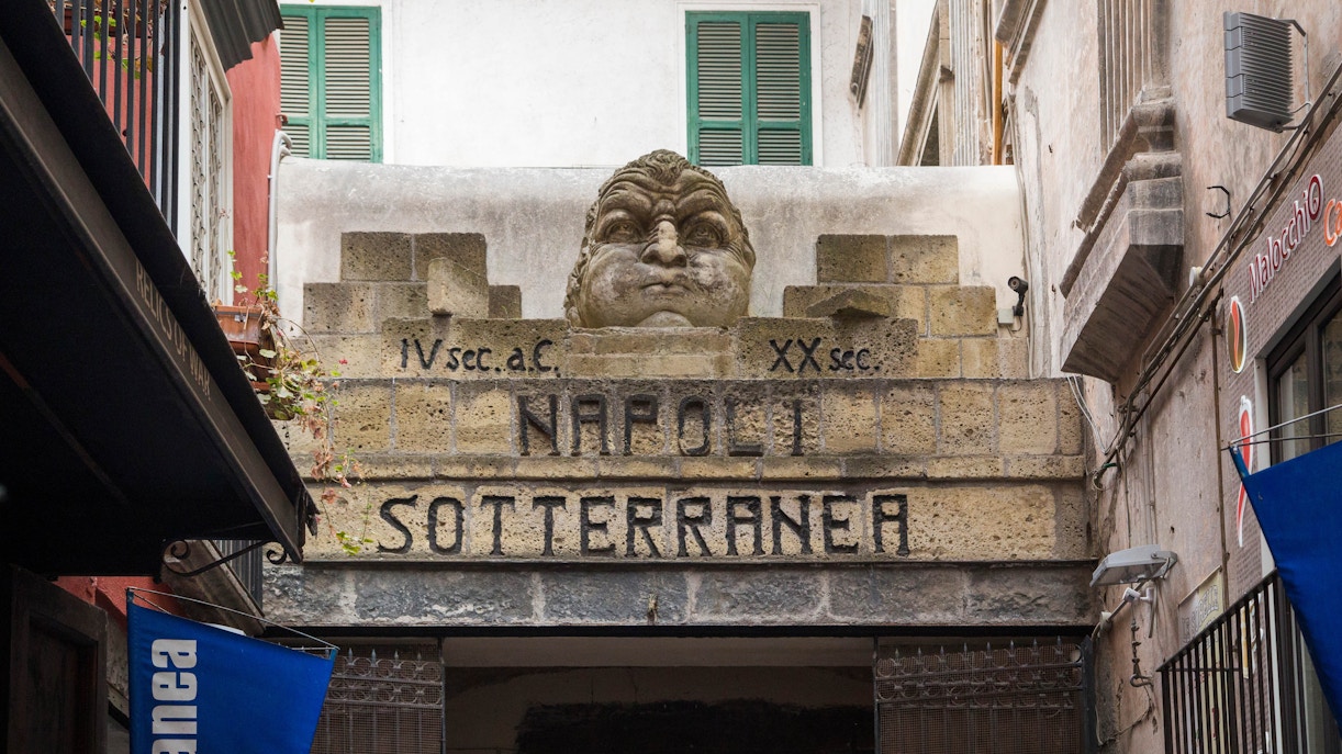 Neapel Untergrund Tour