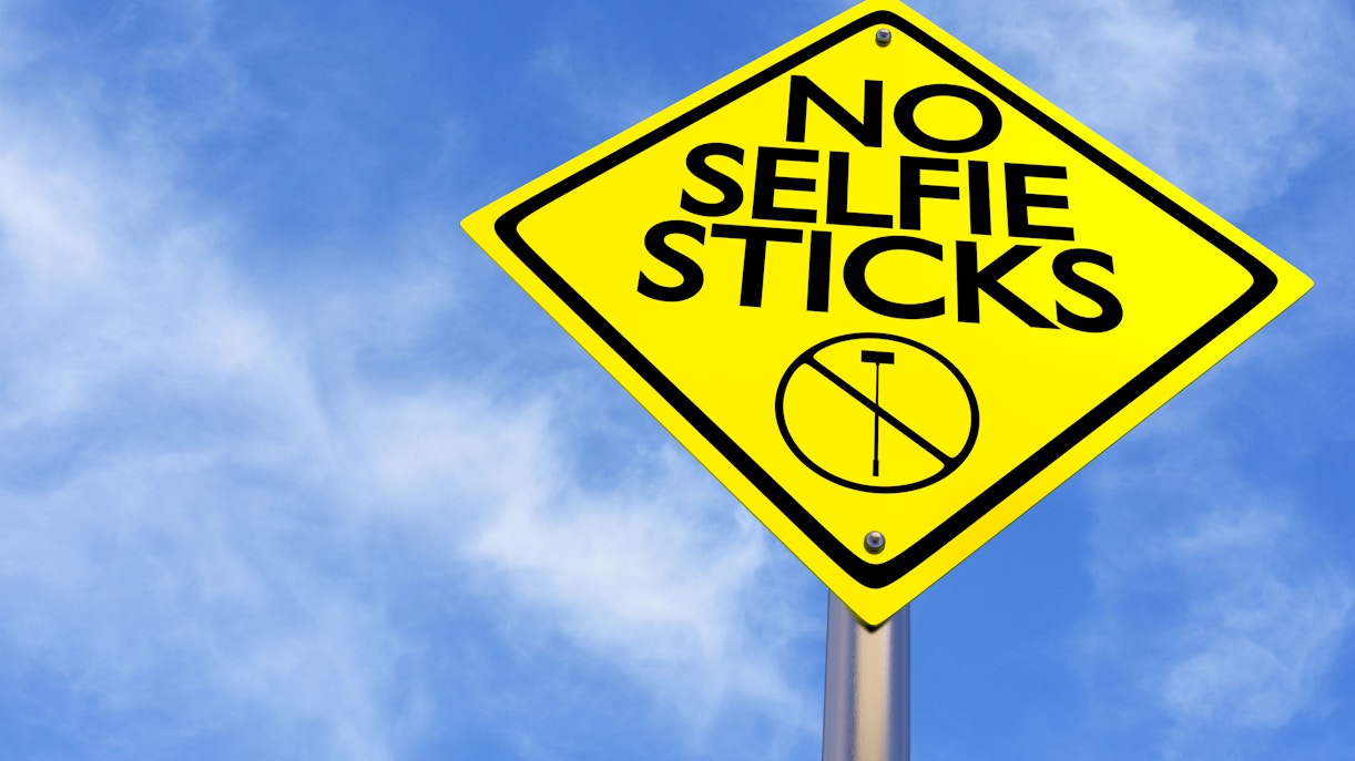 Selfie sticks prohibited at Disneyland Hong Kong