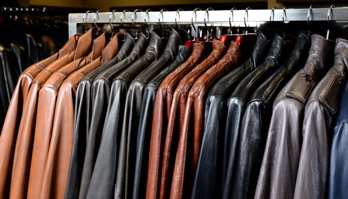 Shopping in Barcelona - Camden Rock