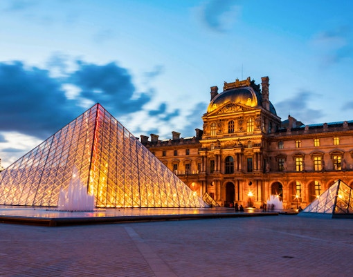 Museu do Louvre - Bateaux Mouches