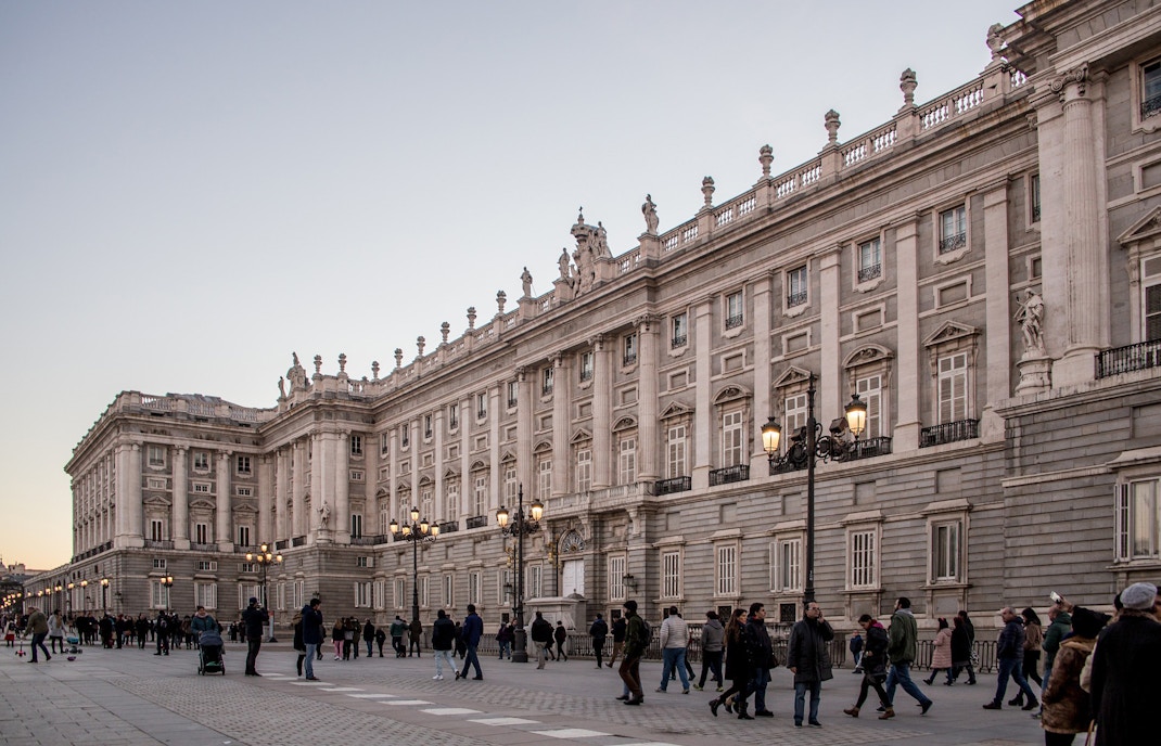 royal palace of madrid tours