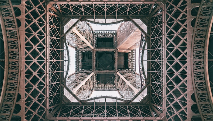 eiffel tower night