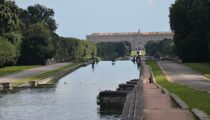 royal palace of caserta location