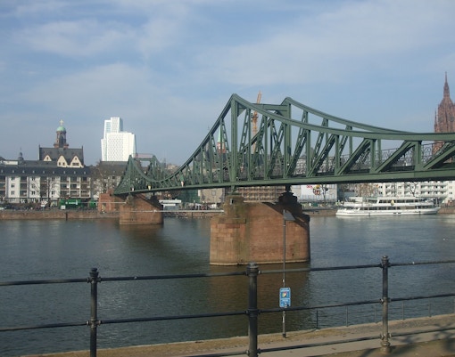Hop-on Hop-off Bus Frankfurt