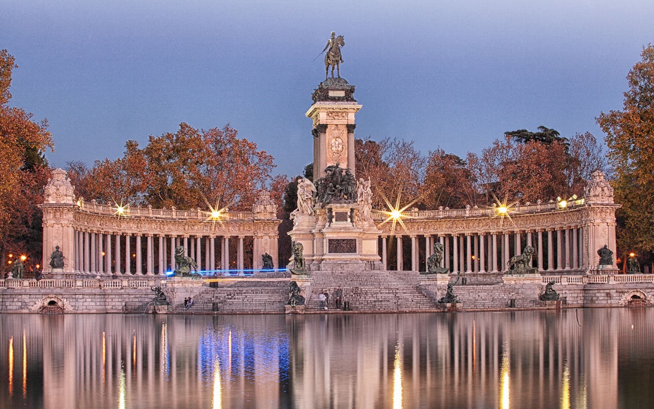 Monument to Alfonso XII at Retiro Park, Madrid, included in iVenture Madrid Flexi Pass.