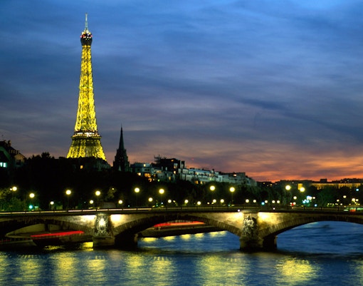 boat tours in Paris